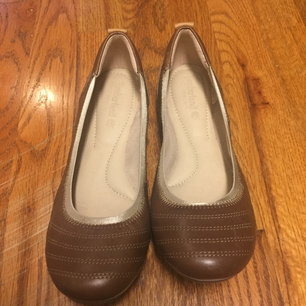 Timberland brown flats